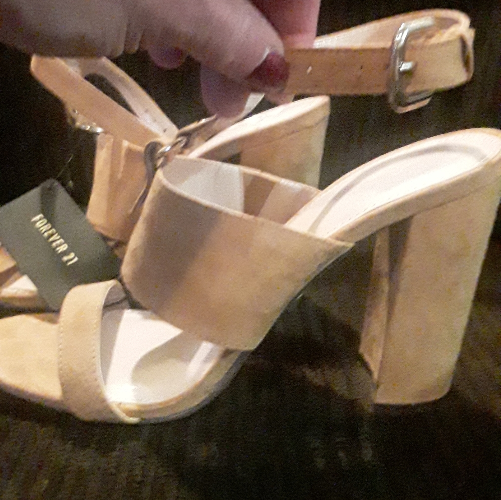 (NWT 2-$27)Forever 21
